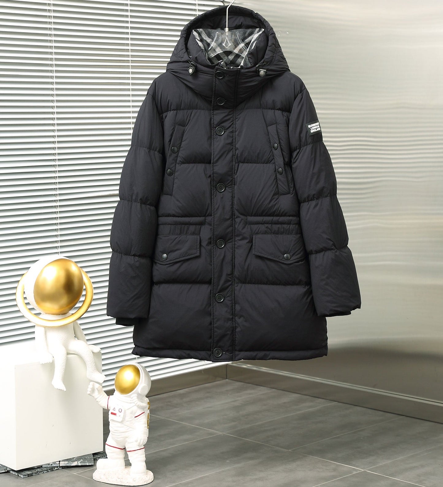 mid-length thickened down jacket