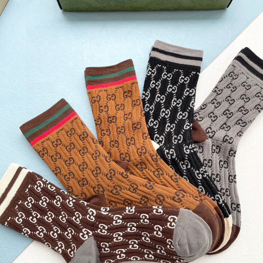 SOCKS  5 PACK